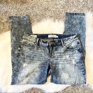 Torrid Distressed Acid Wash Boyfriend Jeans Sz 12